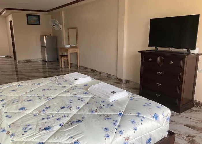 Airport Link View For Rent Per Day *